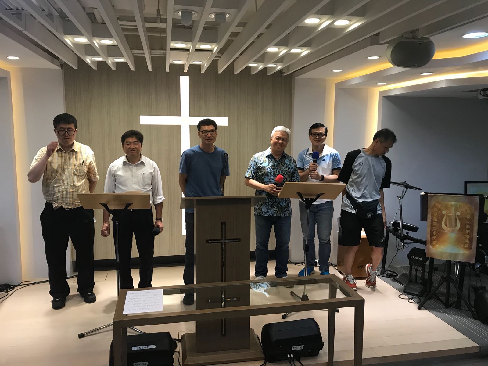 2018 年小組祟拜獻唱